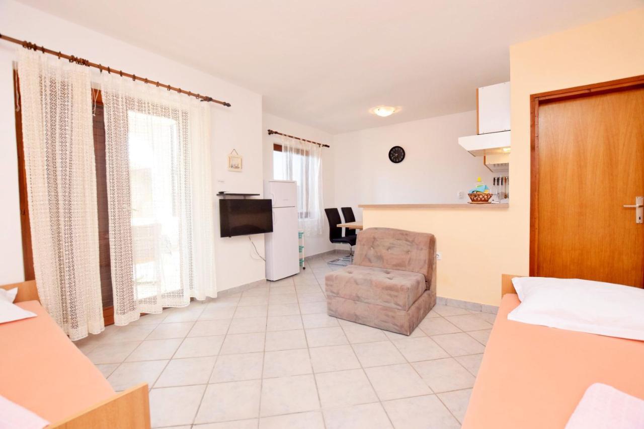 Apartments Keti ニン エクステリア 写真